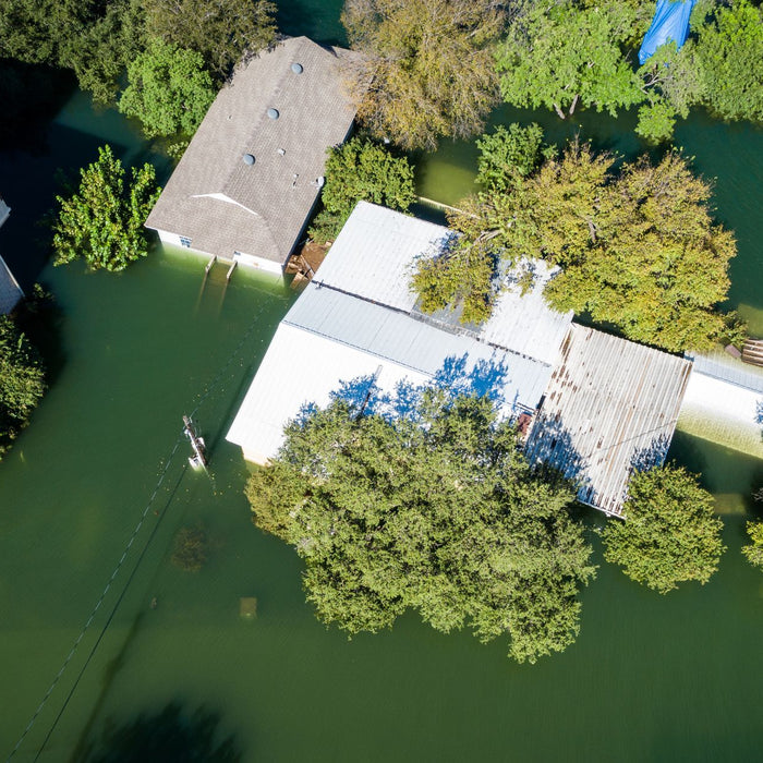 Sandless Sandbags and Flood Barriers