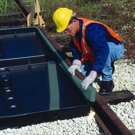 Ultra-Track Pan