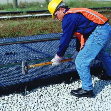 Ultra-Track Pan