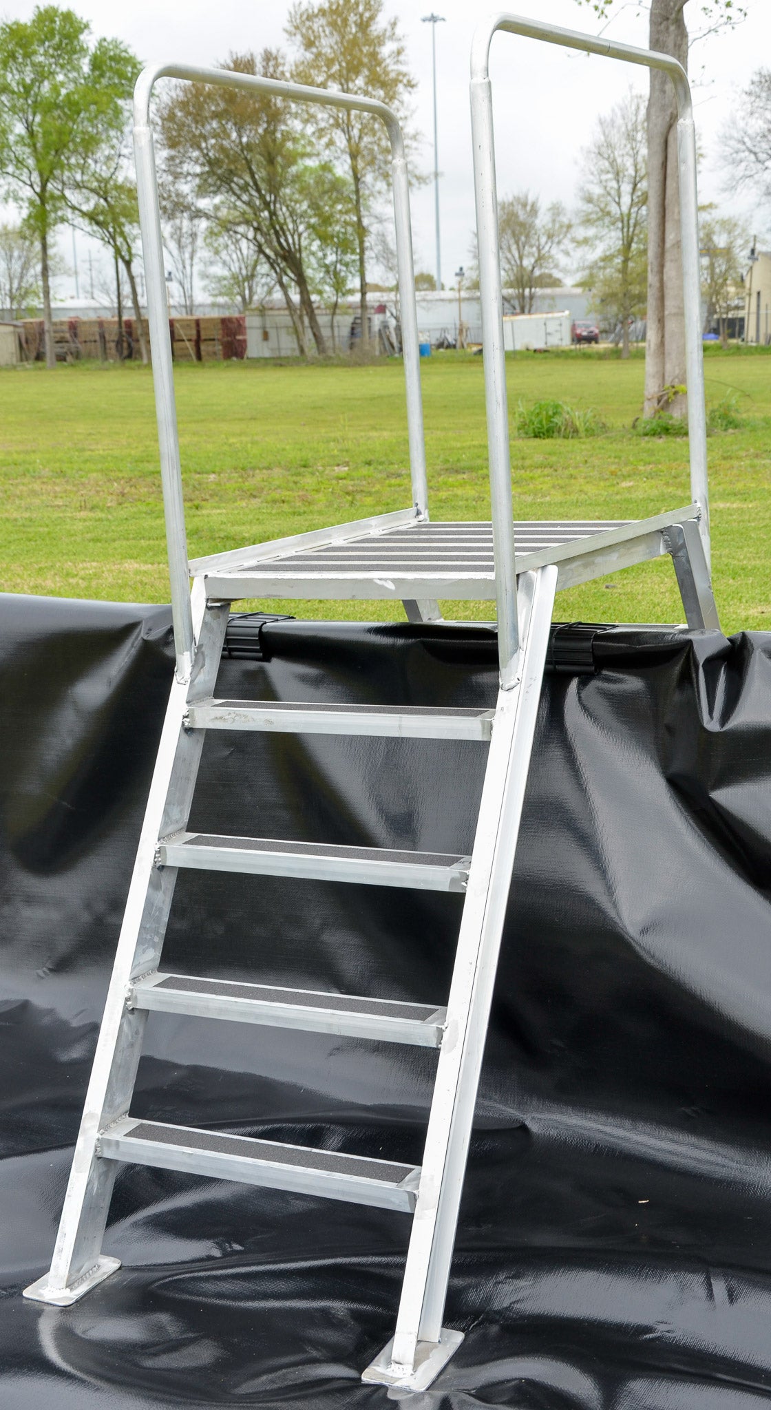 Poly Dike MPE - Hard Poly Walls — Consolidated Containment