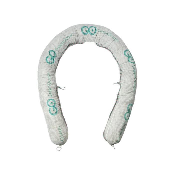 An interlocking boom horseshoe