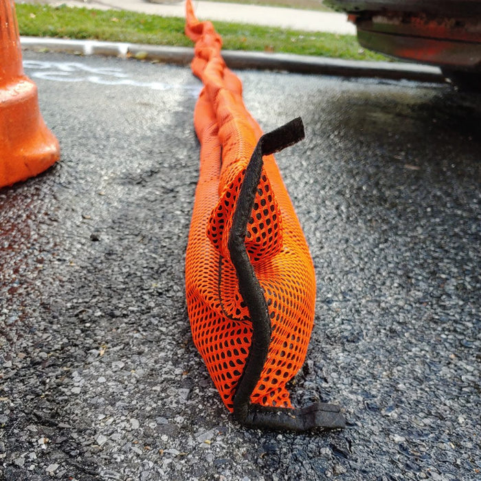 Water Barriers Hi-Vis - Consolidated Containment