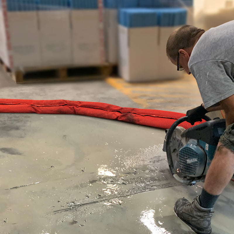 Water Barriers Hi-Vis - Consolidated Containment