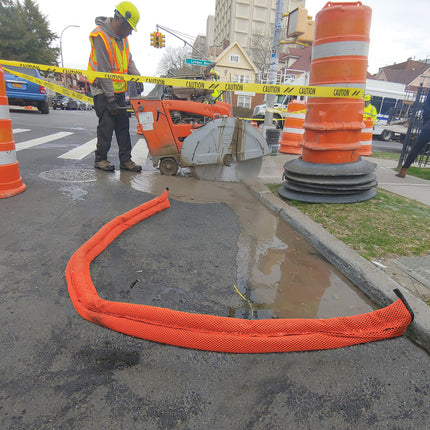 Water Barriers Hi-Vis - Consolidated Containment