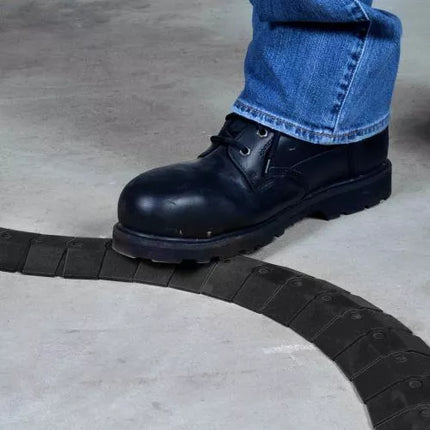 Ultra-Sidewinder Cable Protection System® - Consolidated Containment