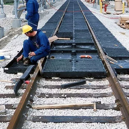 Ultra-Track Pan